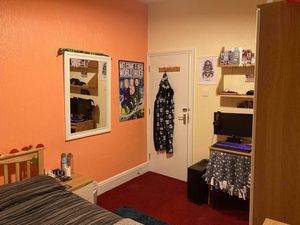 Photo 19- click for photo gallery